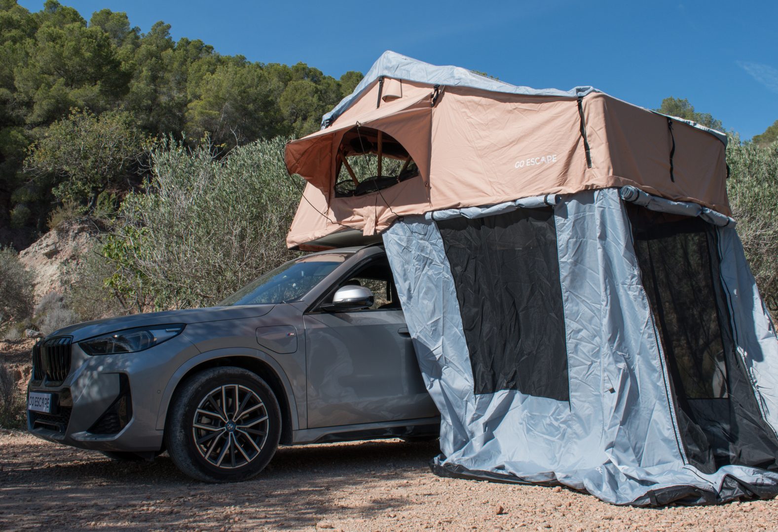 Tienda de techo para cuatro personas. Tienda de techo para coche cuatro personas tamaño XL. Tienda de techo para toda la familia GO ESCAPE con avance
